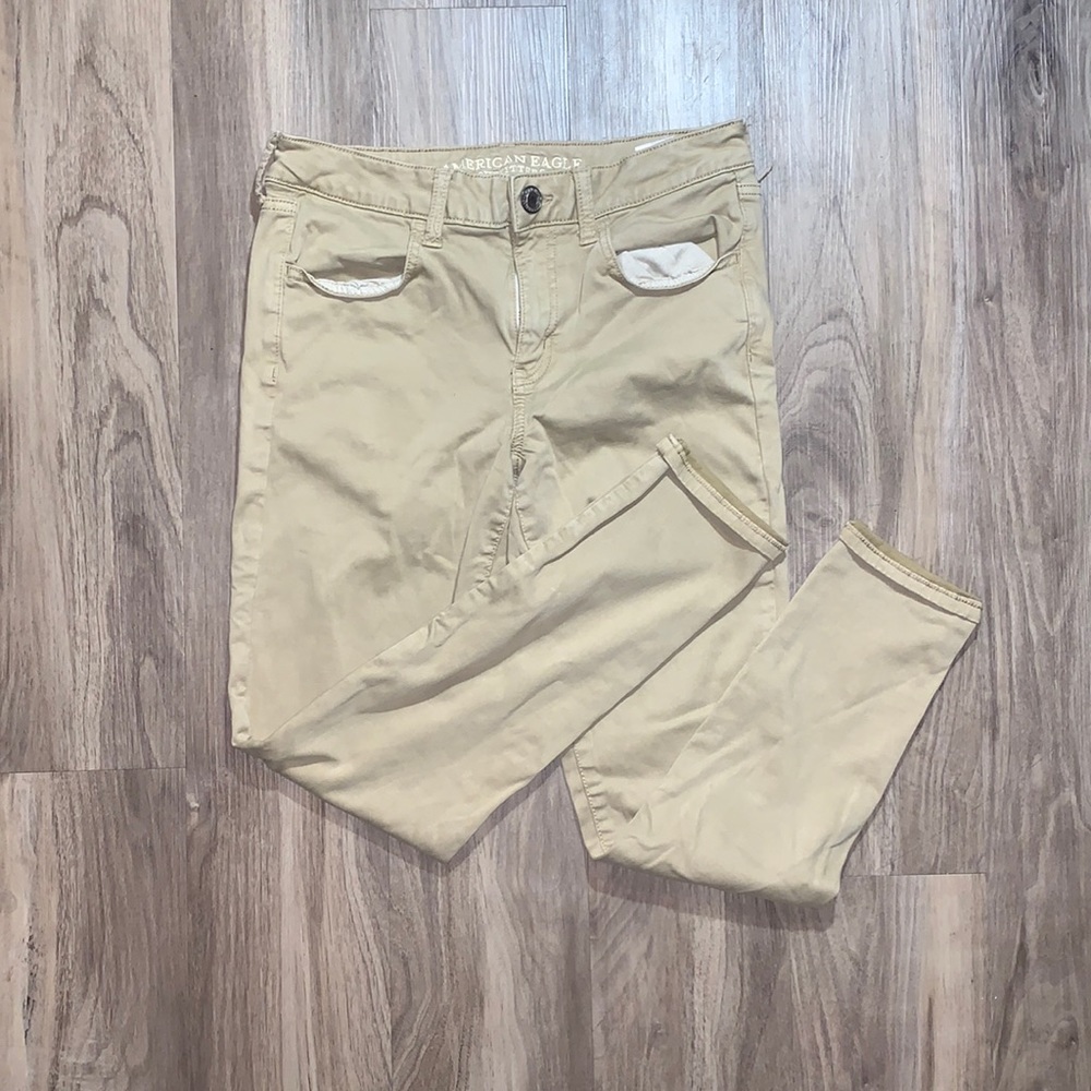 American Eagle Khakis